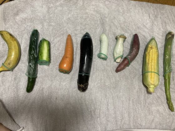 オトナの野菜生活おかわり!野菜もエチ声も潮吹きも大増量オナニー!使用済み野菜をエッチに調理!おしっこも【バイノーラル、実演音声、ASMR、フォーリーサウンド】 [ぼっちえっちLAB] | DLsite 同人 - R18